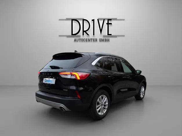 Ford Kuga 2.5 FHEV Titanium 4WD