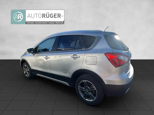 Suzuki SX4 S-Cross 1.6 TD PizSulai 4WD TCSS