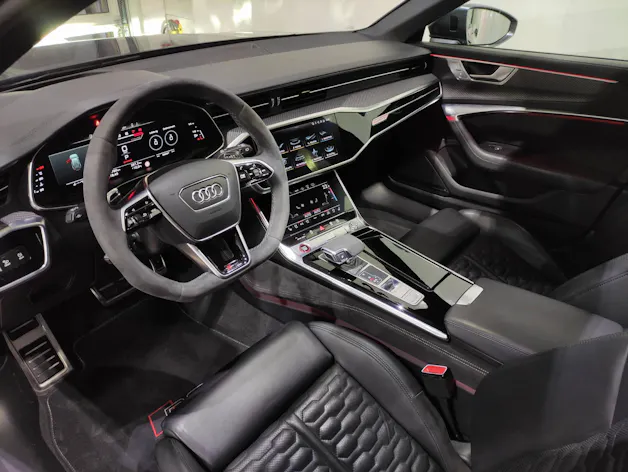 Audi RS6 Avant 4.0 V8 TFSI quattro T-Tronic