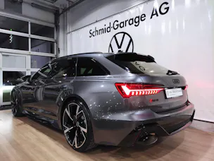 Audi RS6 Avant 4.0 V8 TFSI quattro T-Tronic