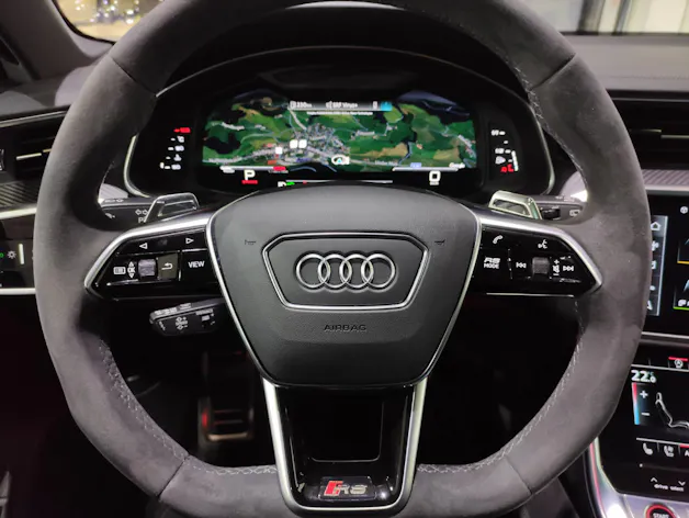 Audi RS6 Avant 4.0 V8 TFSI quattro T-Tronic