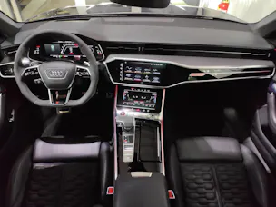 Audi RS6 Avant 4.0 V8 TFSI quattro T-Tronic