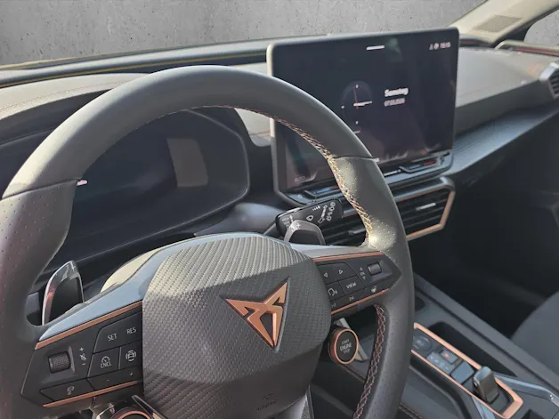 Cupra LEON 1.5 TSI DSG