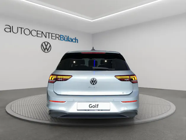 VW Golf 1.5 e TSI mHEV Basis DSG