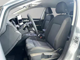 VW Golf 1.5 e TSI mHEV Basis DSG