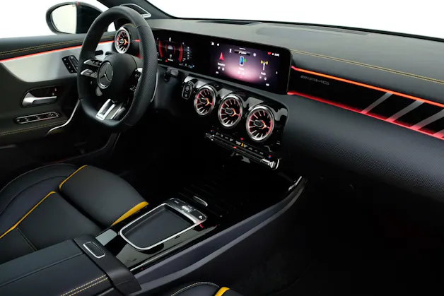 Mercedes-Benz A 45 S AMG 4Matic+ Speedshift