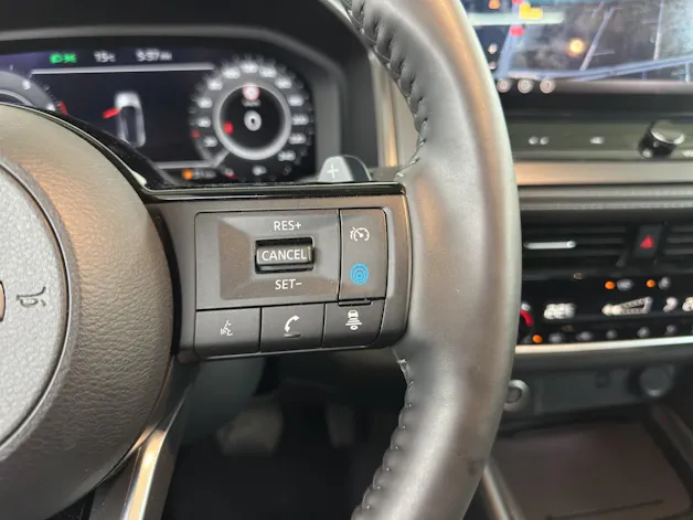 Nissan Qashqai 1.3 DIG-T MHEV N-Connecta Xtronic