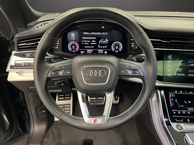 Audi Q8 55 TFSI quattro tiptronic