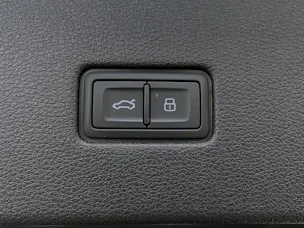 Audi Q8 55 TFSI quattro tiptronic