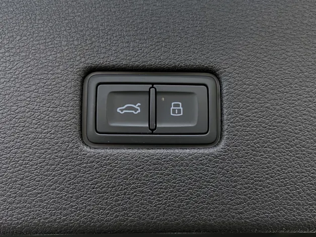 Audi Q8 55 TFSI quattro tiptronic