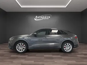 Audi Q8 55 TFSI quattro tiptronic