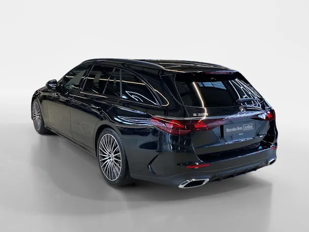 Mercedes-Benz E 200 AMG Line 4MATIC Kombi