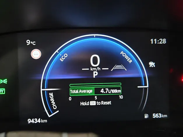 Toyota Yaris 1.5 VVT-i HSD Trend