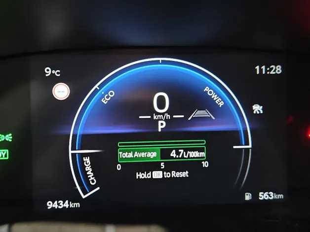 Toyota Yaris 1.5 VVT-i HSD Trend