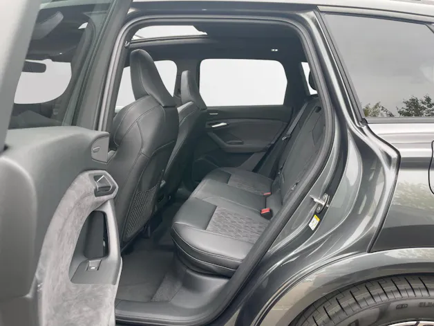 Audi Q6 e-tron quattro