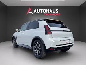 Renault R5 E-Tech Comfort Range iconic five