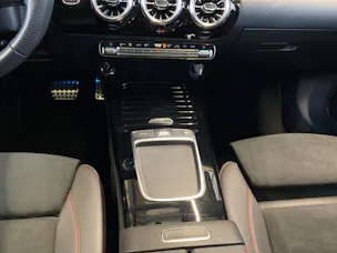 Mercedes-Benz CLA 250 AMG Line 4MATIC
