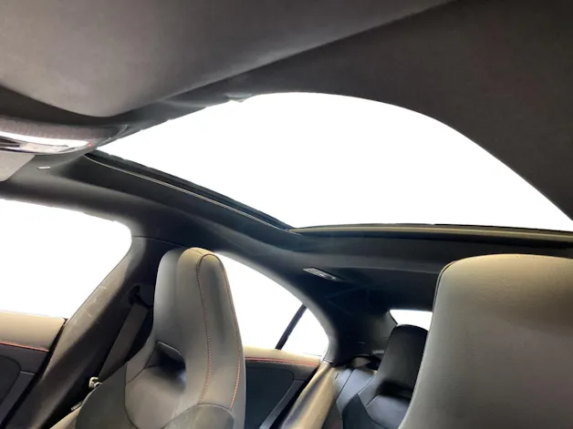 Mercedes-Benz CLA 250 AMG Line 4MATIC