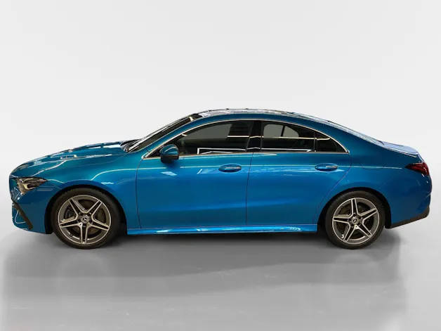 Mercedes-Benz CLA 250 AMG Line 4MATIC