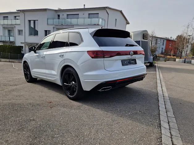 VW Touareg 3.0 TDI 286PS R-Line Tiptronic mit 5 Jahre 100tkm VW Werksgarantie