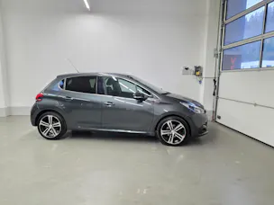 Peugeot 208 1.2 PureTech GT Line