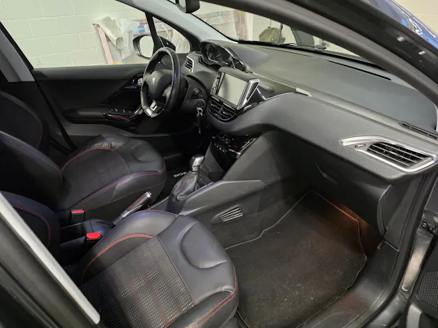 Peugeot 208 1.2 PureTech GT Line