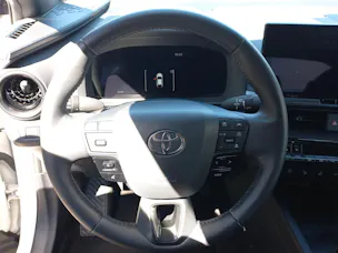 Toyota C-HR 2.0 PHEV CVT Trend