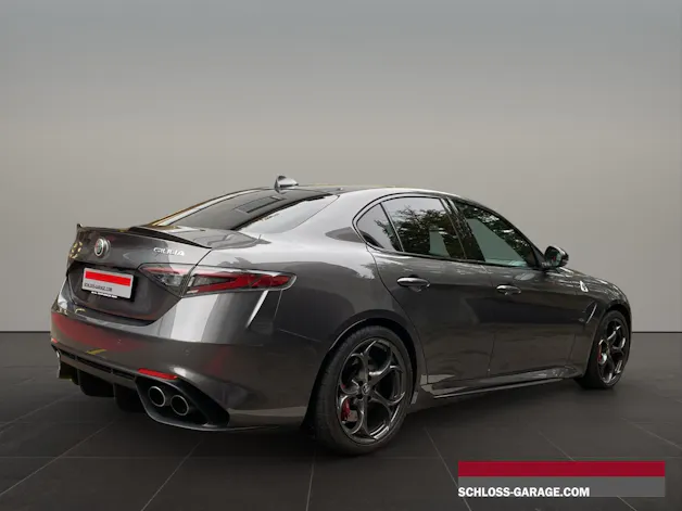 Alfa Romeo Giulia 2.9 V6 Biturbo Quad