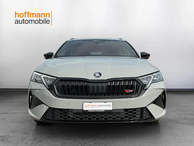 Škoda Octavia Combi 2.0 TSI DSG RS