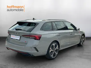 Škoda Octavia Combi 2.0 TSI DSG RS