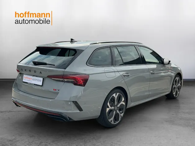Škoda Octavia Combi 2.0 TSI DSG RS
