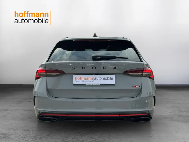 Škoda Octavia Combi 2.0 TSI DSG RS