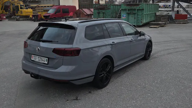 VW Passat Variant 2.0 TDI 240 R-Line Ed. DSG 4m