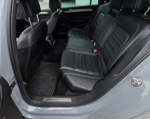 VW Passat Variant 2.0 TDI 240 R-Line Ed. DSG 4m