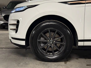 https://vehicle.imgix.net/4220954/0eff2d49-2d4a-484e-8fd5-29805e7c4dc4.jpg