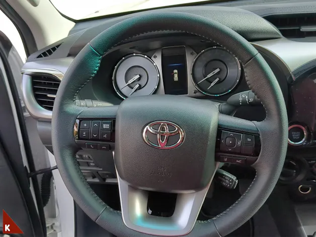 Toyota Hilux Double Cab.-Pick-up 2.4 D-4D 150 Style