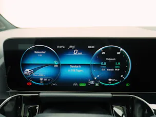 Mercedes-Benz GLA-Klasse GLA 250 e AMG Line