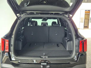https://vehicle.imgix.net/4221057/e0c2aafa-0d18-413d-bf81-dff2bf837b9d.jpg
