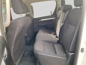 Toyota Hilux Double Cab.-Pick-up 2.4 D-4D 150 Style