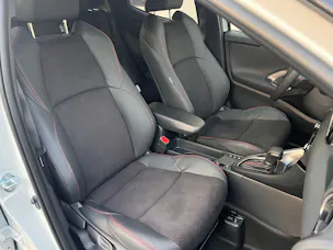 Toyota Yaris 1.5 VVT-i HSD GR Sport