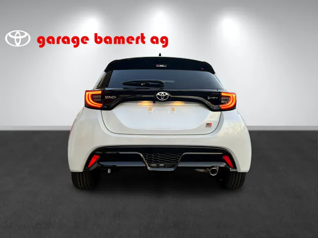 Toyota Yaris 1.5 VVT-i HSD GR Sport