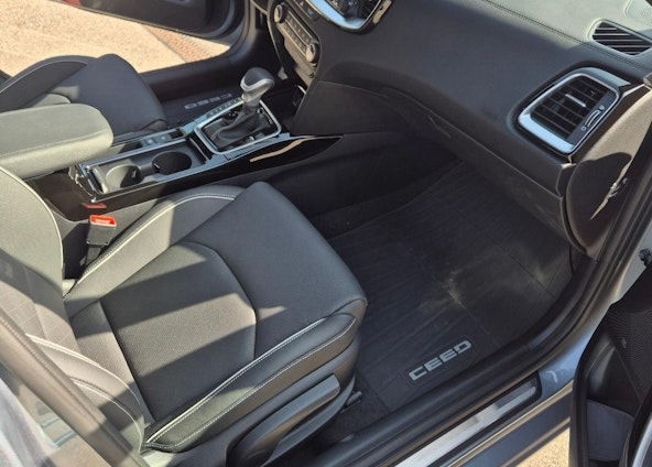 immagine del veicolo 9 immagine del veicolo 9