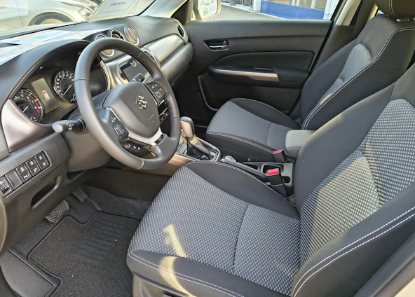 image du véhicule 6 image du véhicule 6