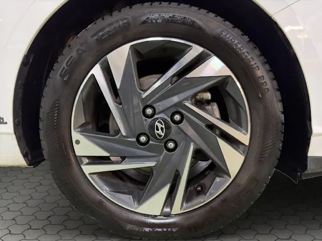 Hyundai i20 1.0 T-GDi Amplia