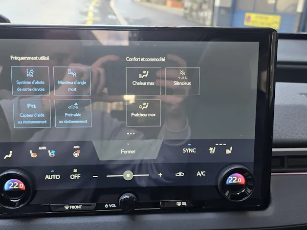 Subaru Solterra eV Luxury AWD