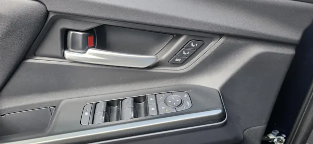 Subaru Solterra eV Luxury AWD
