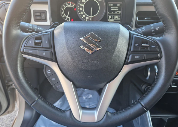 Fahrzeugbild 10 Fahrzeugbild 10