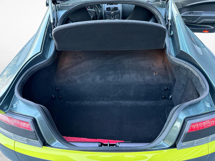 Fahrzeugbild ASTON MARTIN V8/V12 VANTAGE