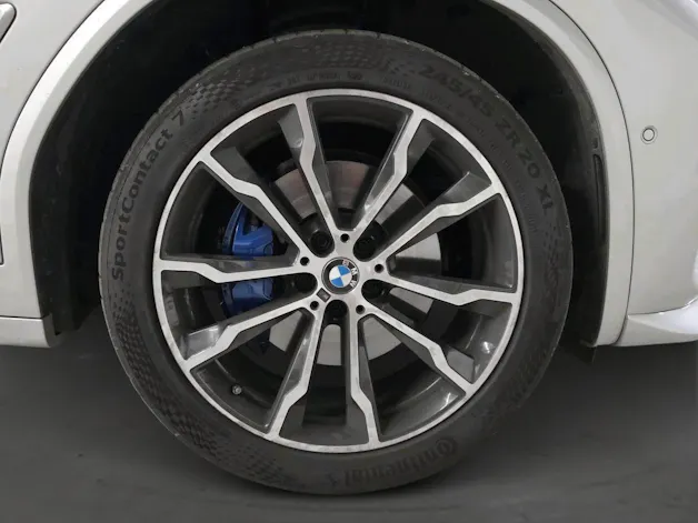 BMW X3 M40i