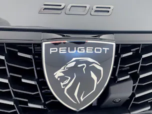 Peugeot 208 1.2 Hybrid 145 GT